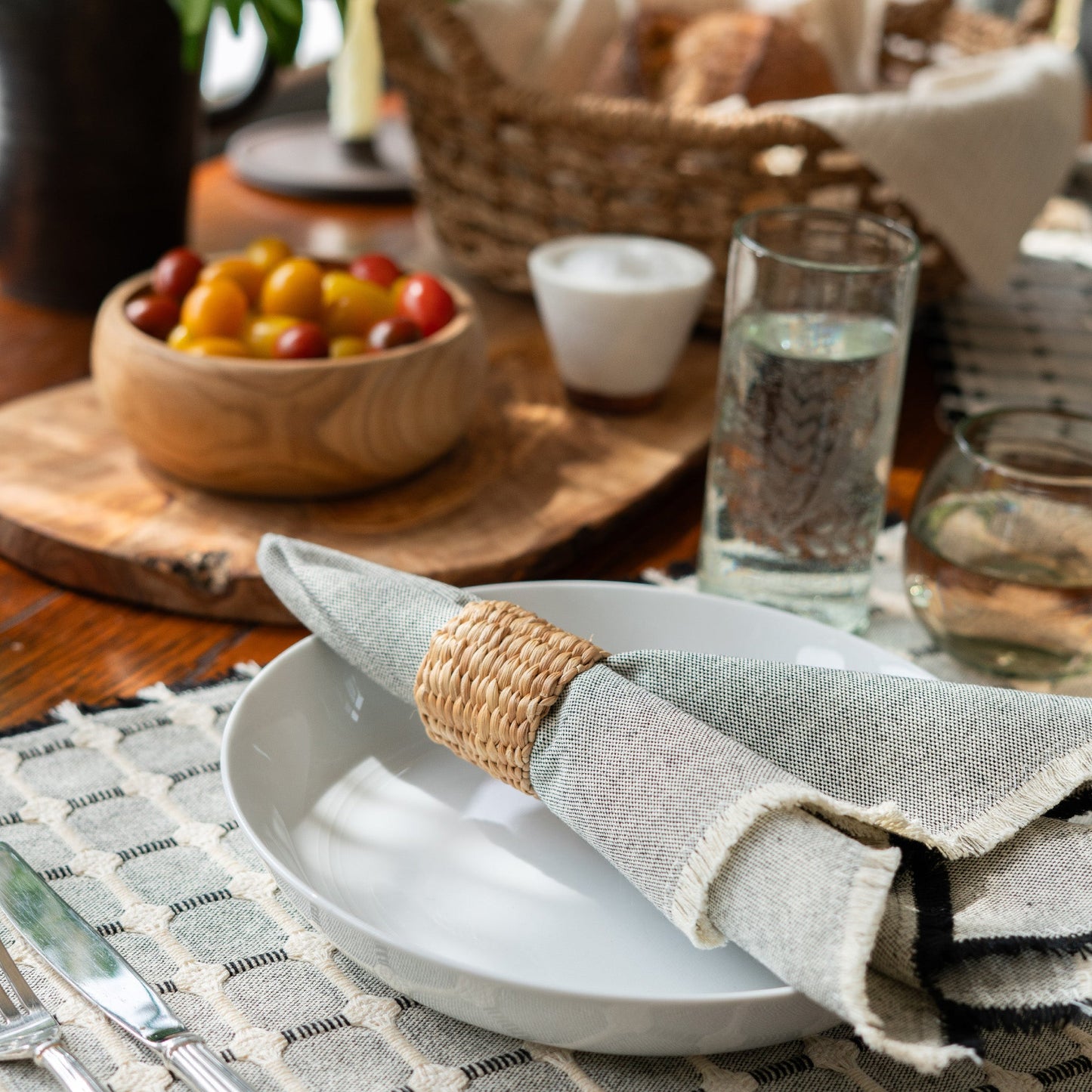 
                  
                    Water Hyacinth Napkin Rings
                  
                