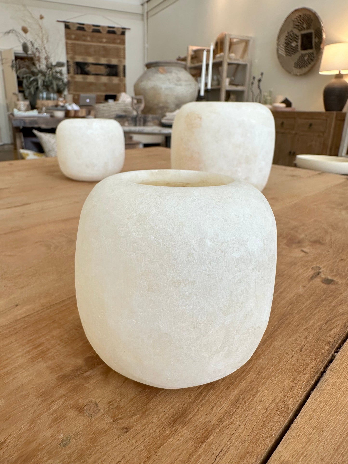 
                  
                    3 Alabaster Votives
                  
                