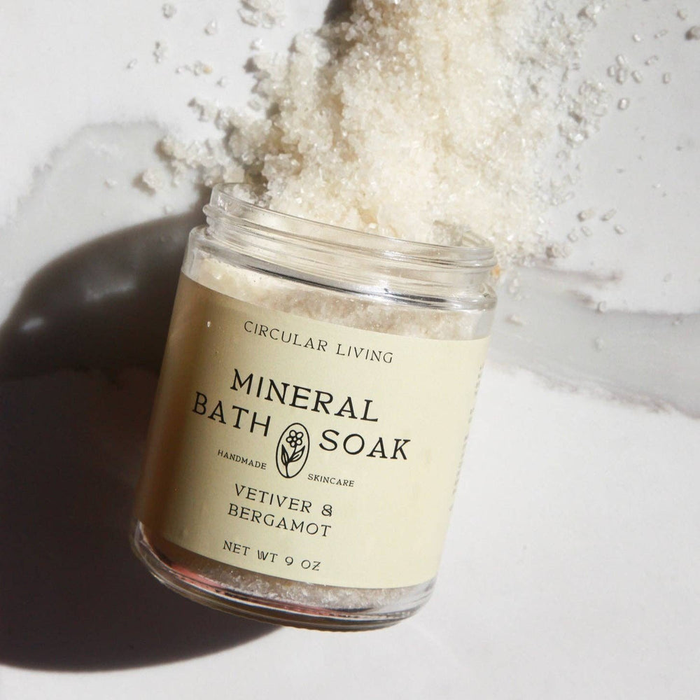 Mineral Bath Soak, Vetiver & Bergamot